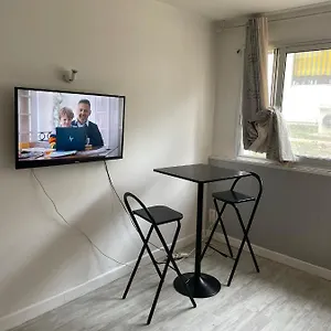 https://studio-dsok-marina.fr-provencehotel.com